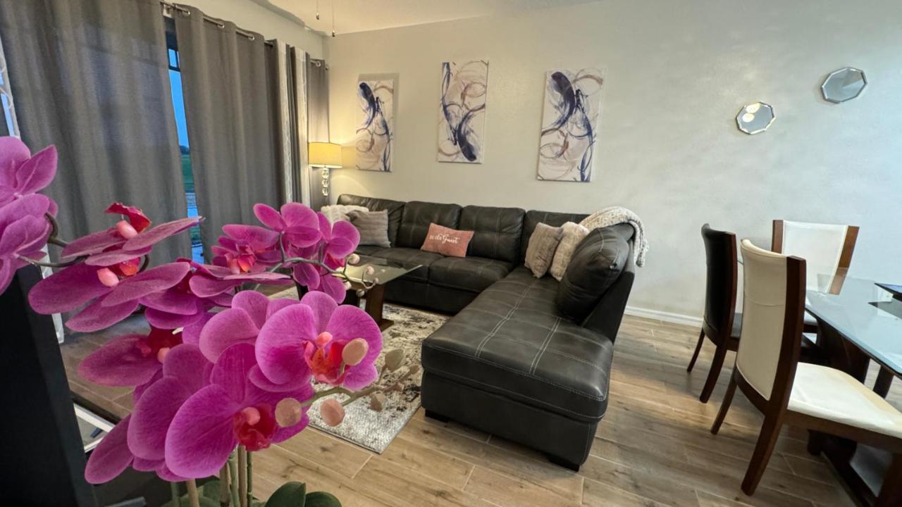 Greenlinks At Lely Luxury Purple Orchid Fully Renovated Modern 1st Floor 3bdr Golf * North Naples